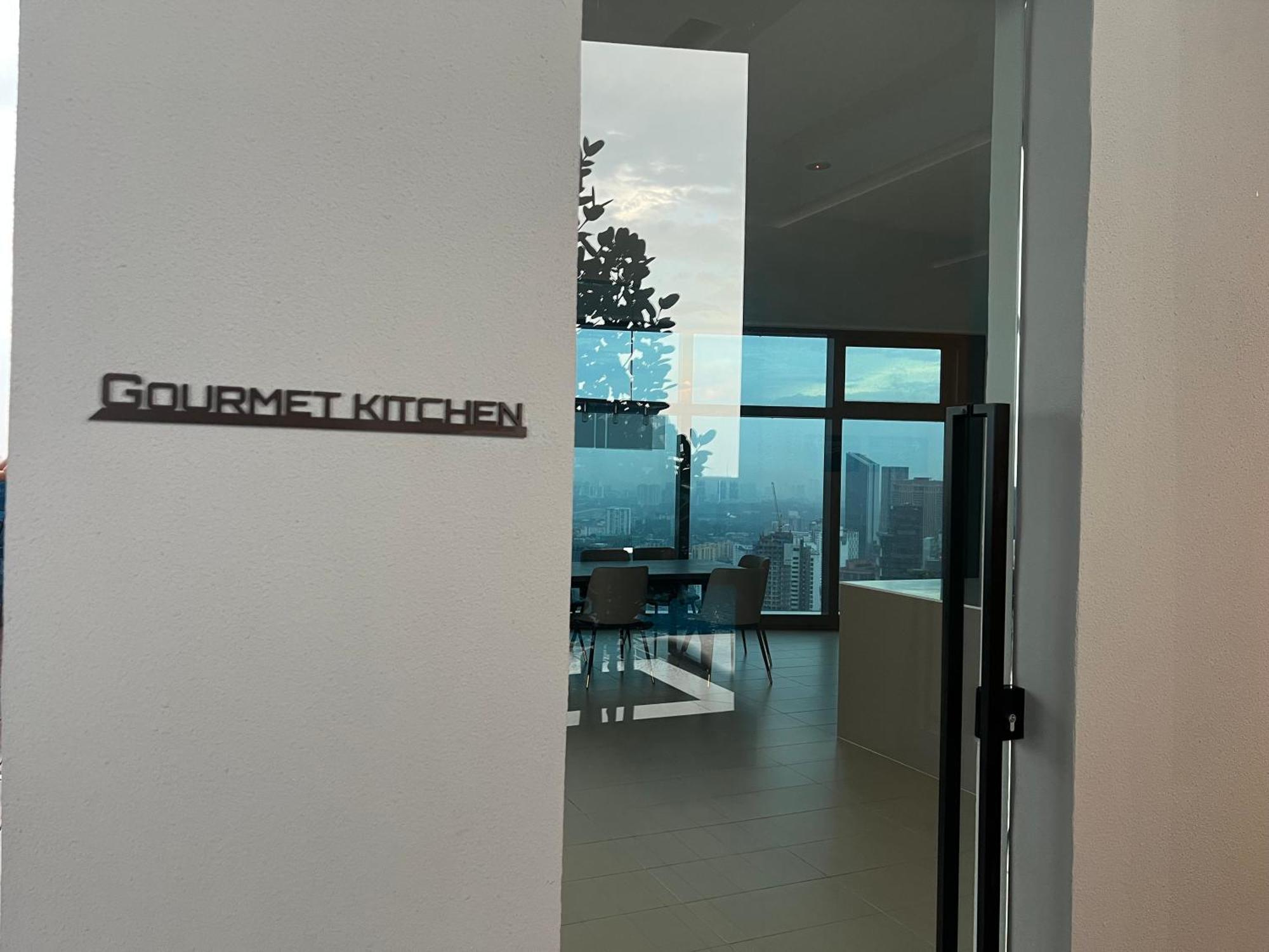 Eaton Residence Klcc Κουάλα Λουμπούρ Εξωτερικό φωτογραφία